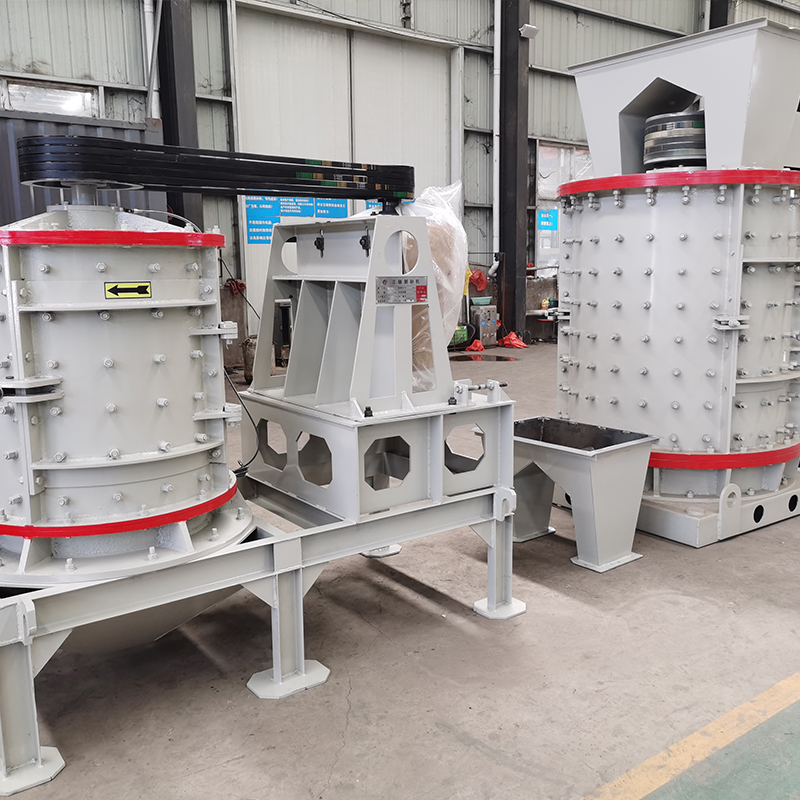 立轴反击破碎机